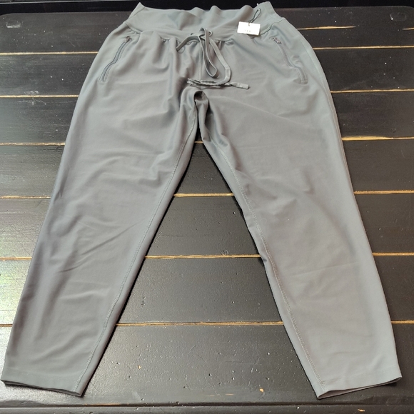 Old Navy WOMEN'S HIGH-RISE Charcoal Joggers - Picture 1 of 13